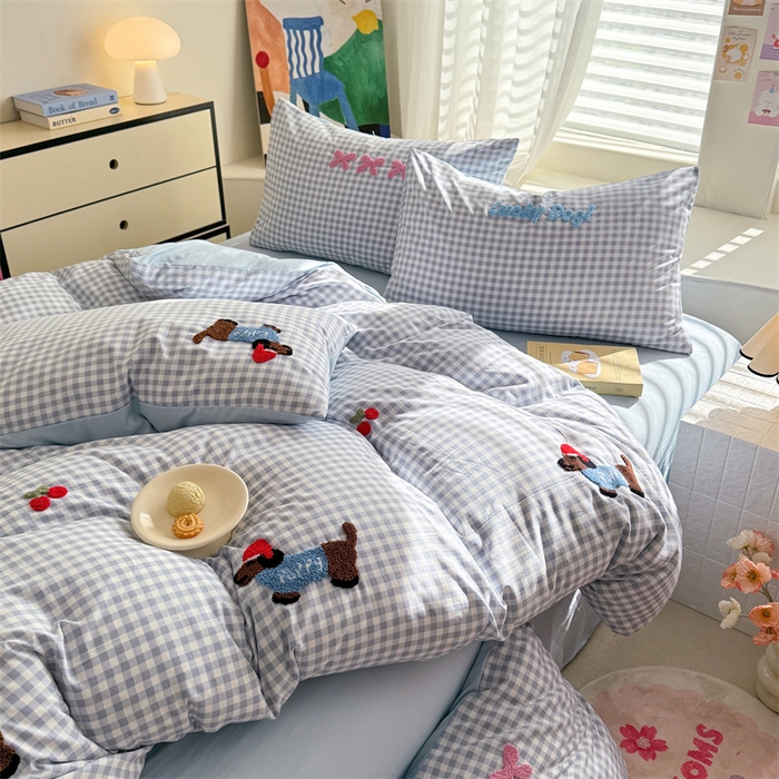 91家纺网 家纺一手货源 找家纺 多品 2025春夏新款水洗棉毛巾绣卡通系列四件套-系列二 帽子狗