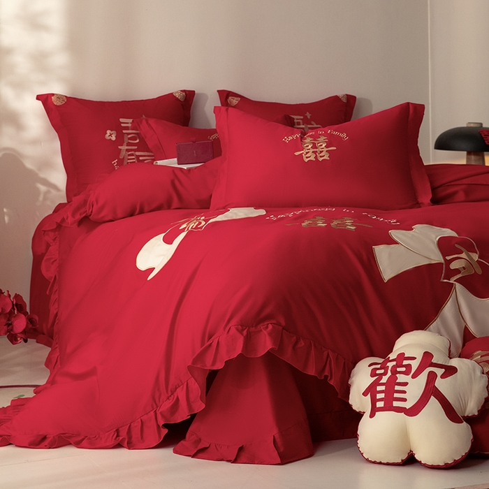 91家纺网 家纺一手货源 找家纺 玉雅家纺 2025新款长绒棉花边款刺绣时尚婚庆四件套 花边款-同心缘-红