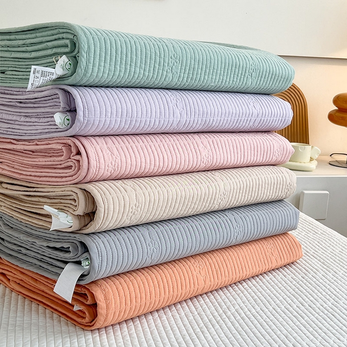 91家纺网 家纺一手货源 找家纺 沐纯家居 2025新款格子款天丝棉床盖三件套 组合图