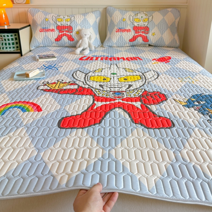 91家纺网 家纺一手货源 找家纺 金爱家 2025新款奥特曼乳胶凉席席子 乳胶-奥特曼徽章