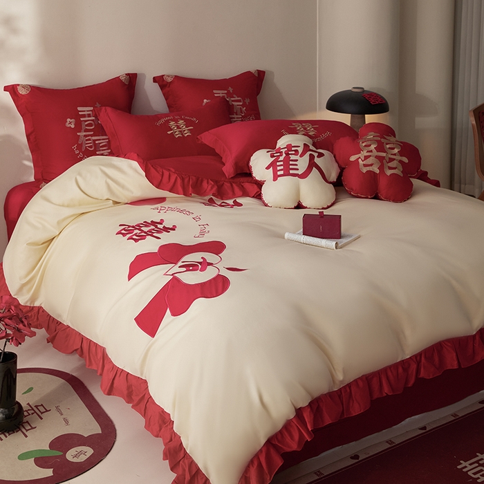 91家纺网 家纺一手货源 找家纺 玉雅家纺 2025新款长绒棉花边款刺绣时尚婚庆四件套 花边款-同心缘-奶油黄