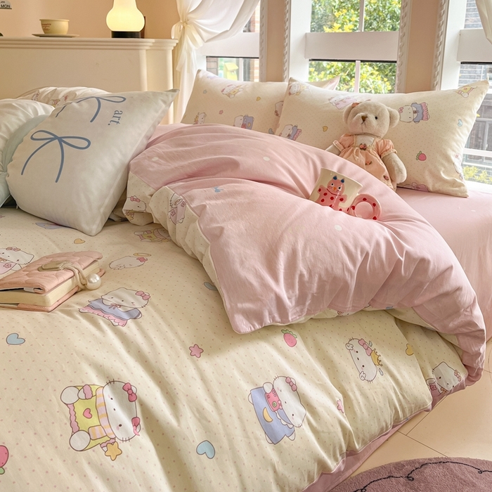 91家纺网 家纺一手货源 找家纺 Sweet dreams甜梦 2025新款全棉印花卡通小清新四件套草莓猫猫