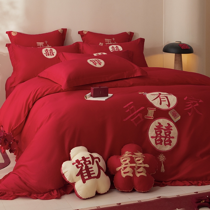 91家纺网 家纺一手货源 找家纺 玉雅家纺 2025新款长绒棉花边款刺绣时尚婚庆四件套 花边款-喜爱