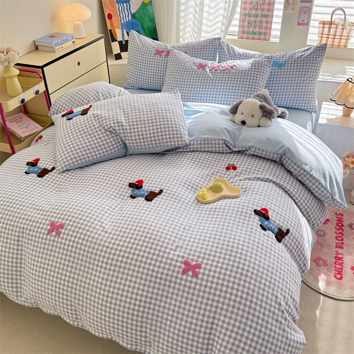 91家纺网 家纺一手货源 找家纺 多品 2025春夏新款水洗棉毛巾绣卡通系列被套单件-单被套 帽子狗