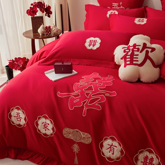 91家纺网 家纺一手货源 找家纺 玉雅家纺 2025新款长绒棉花边款刺绣时尚婚庆四件套 花边款-双喜临门