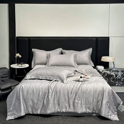 91家纺网 家纺一手货源 找家纺  慕晨 2025新款莱赛尔提花四件套高级简奢款天丝夏被4件套直播热款 佩吉拉