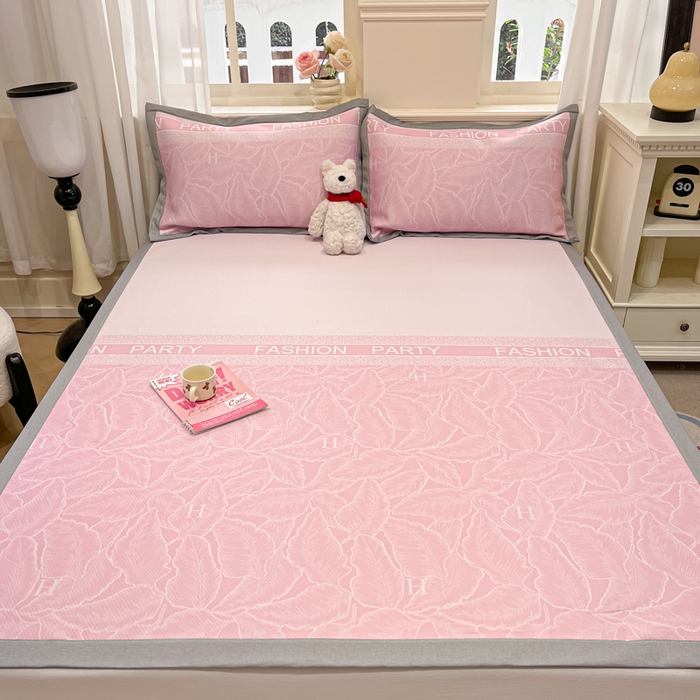 91家纺网 家纺一手货源 找家纺 星座家纺 2025新款复合提花凉感丝凉席三件套平铺款 叶之语-粉