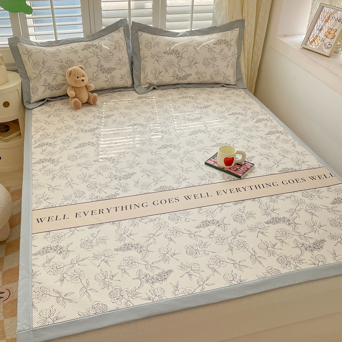 91家纺网 家纺一手货源 找家纺 星座家纺 2025新款复合提花凉感丝凉席三件套平铺款 午后茶花