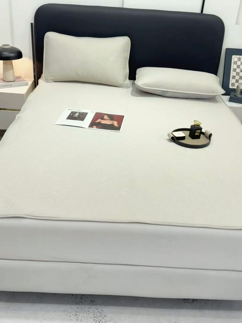 91家纺网 家纺一手货源 找家纺 春寻家纺 2025新款凉豆豆凉席冰丝席 香槟色