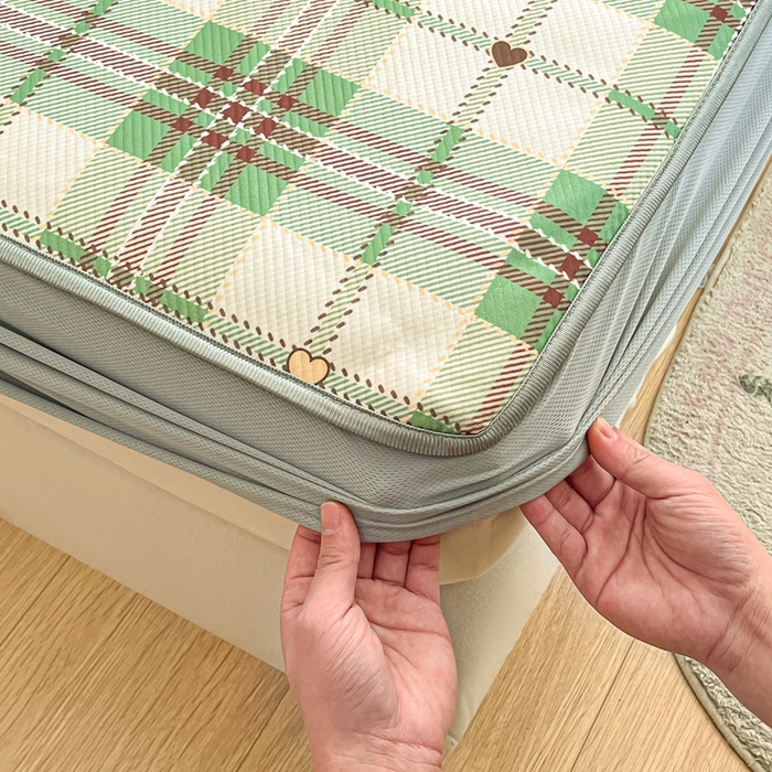 91家纺网 家纺一手货源 找家纺 星座家纺 2025新款复合提花凉感丝凉席三件套床笠款 水木年华-床笠款