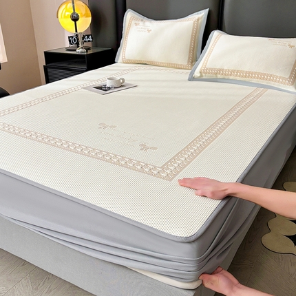 91家纺网 家纺一手货源 找家纺 慕木家纺 2025新品A类高端大版高分子530克PE提花冰豆豆床席床笠千鸟结系列直播爆款(可供跨境压缩) 千鸟结-咖 床笠