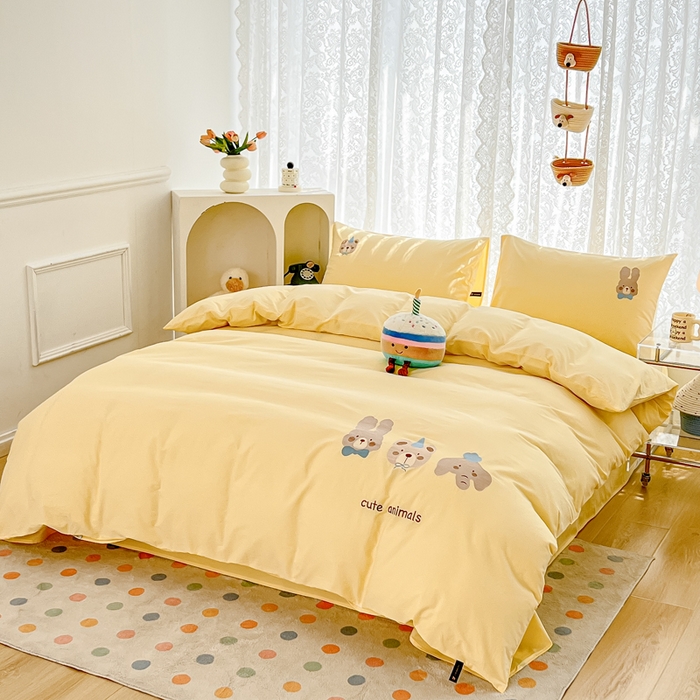 91家纺网 家纺一手货源 找家纺 曼町家居 2025春夏新款40支全棉纯棉水洗棉刺绣四件套 元气星喵-奶油黄