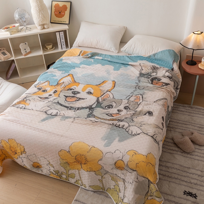 91家纺网 家纺一手货源 找家纺 乐家毛巾被 2025春夏新款全棉纯棉六层大版印花毛巾被 雏菊狗狗