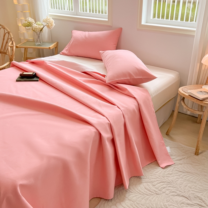 91家纺网 家纺一手货源 找家纺 爱彼家纺 2025新款热门卡通条纹原棉老粗布凉席床单 格调-粉