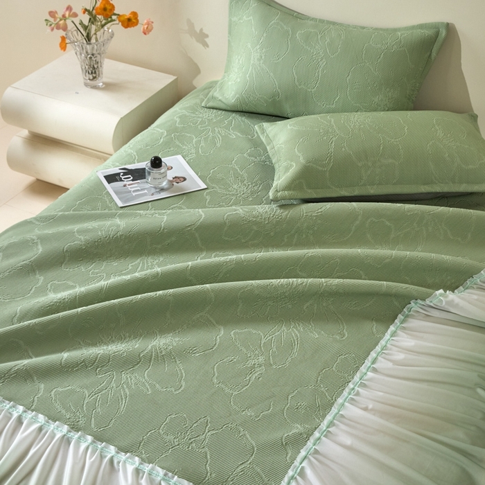 91家纺网 家纺一手货源 找家纺 卡初家居（原微来） 2025新款乙纶冰豆豆渐变色床裙款凉席席子 渐变绿