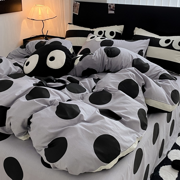 91家纺网 家纺一手货源 找家纺 吉象 2025新款大眼睛毛巾绣四件套 大眼睛-波点魅惑黑