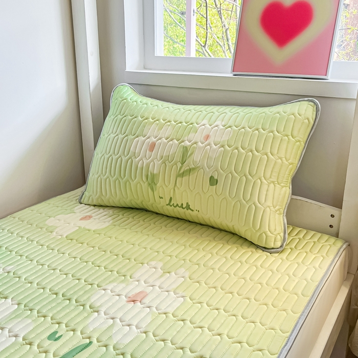 91家纺网 家纺一手货源 找家纺 川悦生活 2025新款大阪宿舍凉感丝凉席 小清哈桑