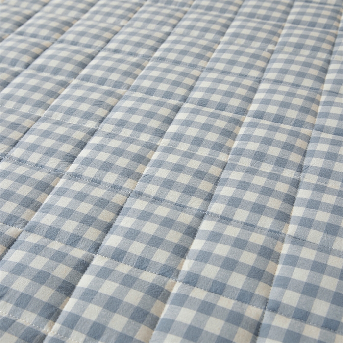 91家纺网 家纺一手货源 找家纺 伊人坊2025新款全棉色织水洗棉六面全包床笠床垫保护套无印风 夹棉床围-蓝小格