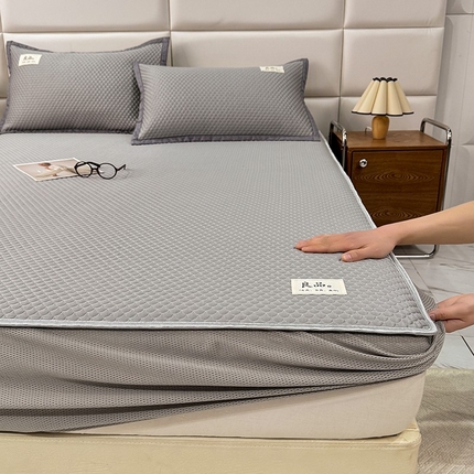 91家纺网 家纺一手货源 找家纺 （总）518家纺 2025春夏新款550克PE中分子豆豆凉席【提供买家秀】床笠款【提供买家秀】