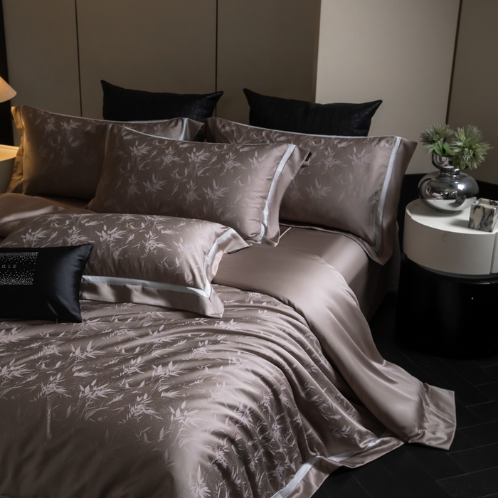 91家纺网 家纺一手货源 找家纺 安莱生活2025新款天丝棉拼接暗合工艺四件套-邂逅系列 雨沫风铃