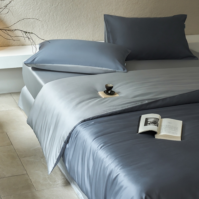 91家纺网 家纺一手货源 找家纺 咏绒家纺工厂店 2025新款60支奥地利兰精天丝纯色天丝棉四件套 菘蓝（暮色灰紫-朦胧灰）