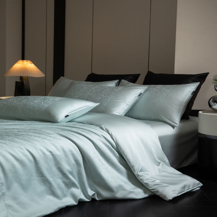 91家纺网 家纺一手货源 找家纺 安莱生活2025新款天丝棉拼接暗合工艺四件套-邂逅系列 俪枝