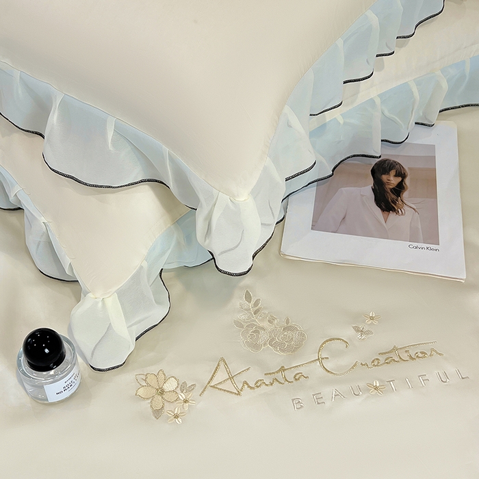 91家纺网 家纺一手货源 找家纺 梦舒羽 2025新款刺绣水洗真丝花边夏被四件套宿舍夏凉被床单枕套三件套-花韵花边款 花韵-蓝（花边款）