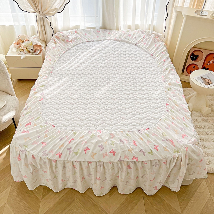 91家纺网 家纺一手货源 找家纺 宜凡家纺 2025新款糯糯棉全夹棉床笠式床裙三件套 蝶舞纷飞