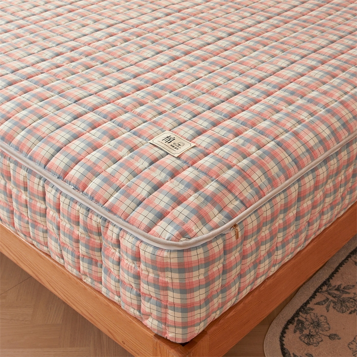 91家纺网 家纺一手货源 找家纺 （总）伊人坊2025新款全棉色织水洗棉六面全包床笠床垫保护套无印风