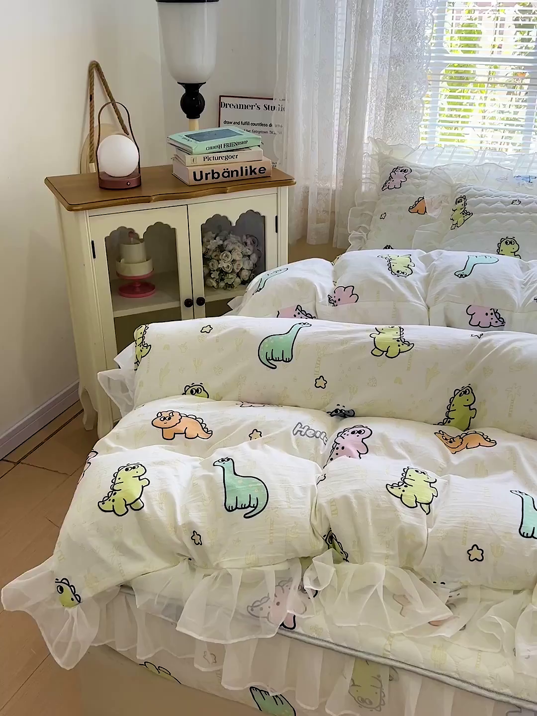 91家纺网 家纺一手货源 找家纺 艾橙家纺 2025新款雪纺花边加棉床笠款单品四件套-单被套 恐龙日记