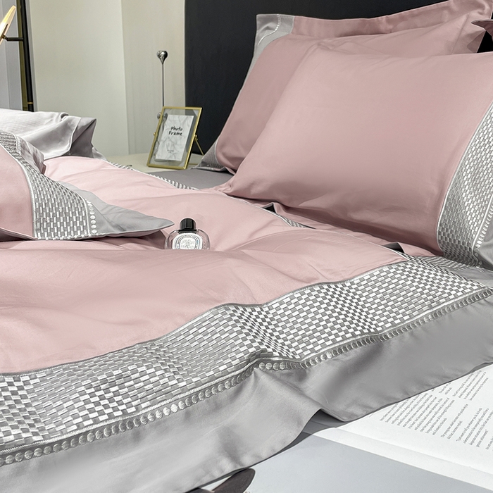 91家纺网 家纺一手货源 找家纺 皇寝世家家居 2025新款全棉新疆长绒棉100支四件套刺绣款- 亦舒系列 亦舒-琉璃粉