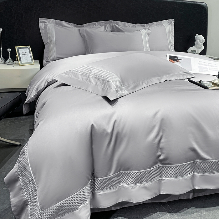 91家纺网 家纺一手货源 找家纺 皇寝世家家居 2025新款全棉新疆长绒棉100支四件套刺绣款- 亦舒系列 亦舒-浅苍灰