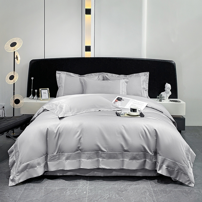 91家纺网 家纺一手货源 找家纺 皇寝世家家居 2025新款全棉新疆长绒棉100支四件套刺绣款- 亦舒系列 亦舒-浅苍灰