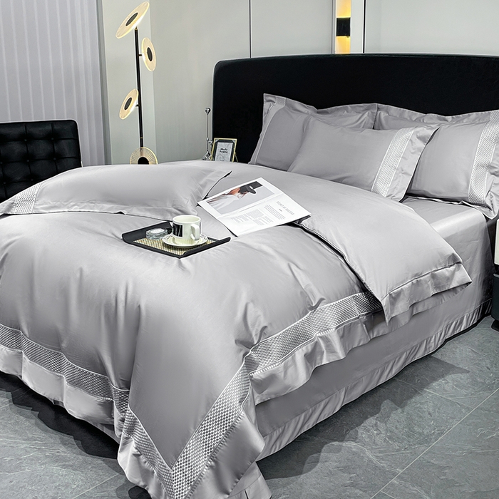 91家纺网 家纺一手货源 找家纺 皇寝世家家居 2025新款全棉新疆长绒棉100支四件套刺绣款- 亦舒系列 亦舒-浅苍灰