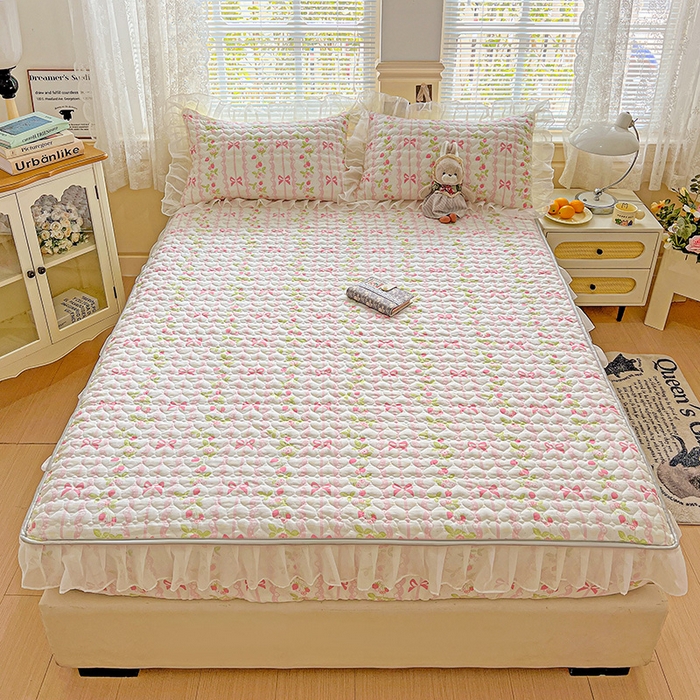 91家纺网 家纺一手货源 找家纺 艾橙家纺 2025新款雪纺花边加棉床笠款单品四件套-单被套 微风许甜