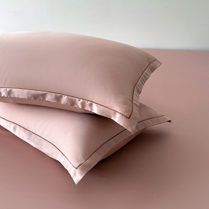 91家纺网 家纺一手货源 找家纺 百寐 2025夏季凉感60S进口兰精天丝枕套50*80/40*60枕芯保护套莱赛尔纤维 樱花粉