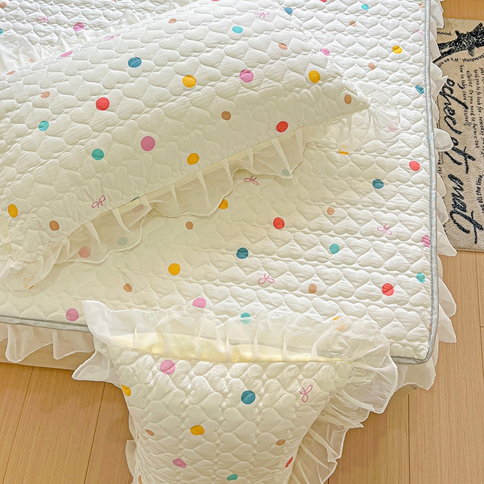 91家纺网 家纺一手货源 找家纺 艾橙家纺 2025新款雪纺花边加棉床笠款单品四件套 彩色波点