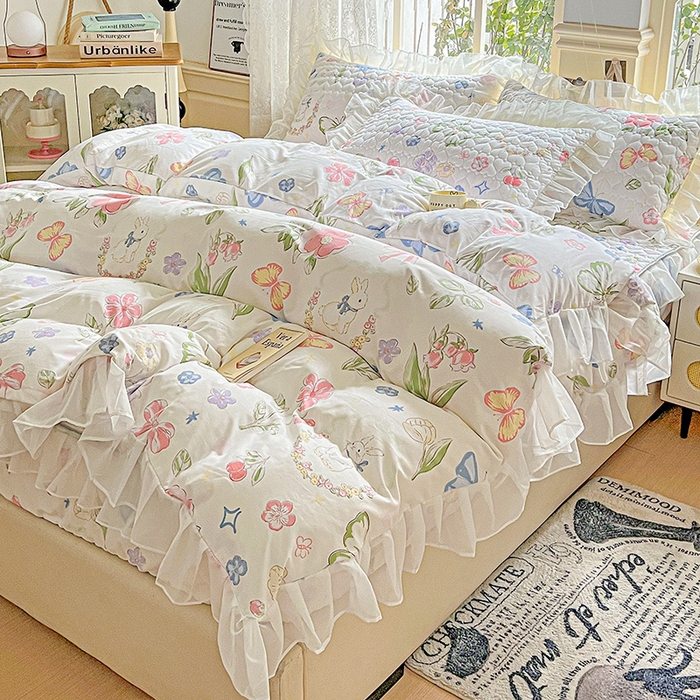 91家纺网 家纺一手货源 找家纺 艾橙家纺 2025新款雪纺花边加棉床笠款单品四件套 茉莉兔