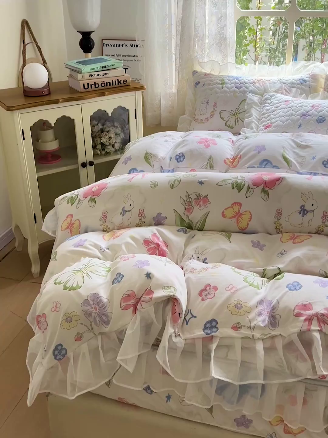 91家纺网 家纺一手货源 找家纺 艾橙家纺 2025新款雪纺花边加棉床笠款单品四件套 茉莉兔