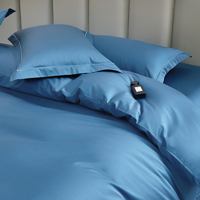 91家纺网 家纺一手货源 找家纺 皇寝世家家居 2025新款A类双股100全棉四件套-柔梦系列 柔梦-海蓝色