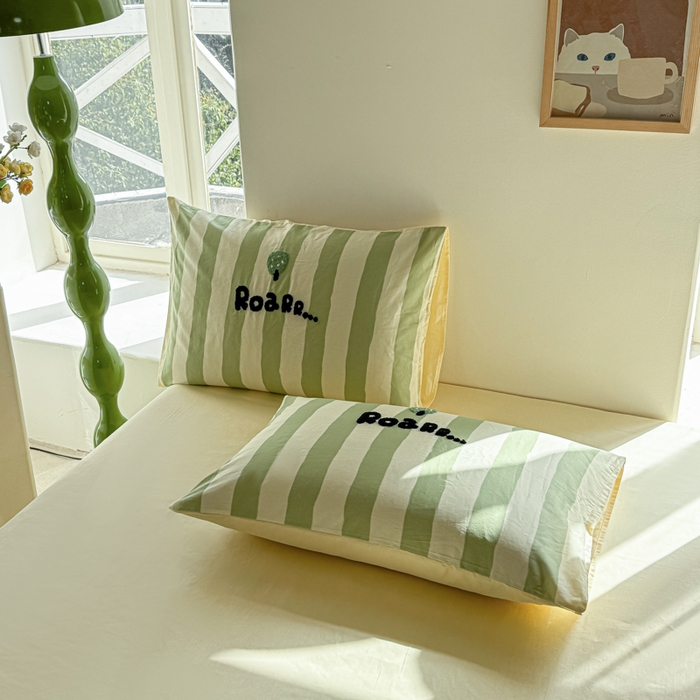 91家纺网 家纺一手货源 找家纺 慕希家纺 2025新款40S全棉纯棉卡通毛巾绣四件套 恐龙宝贝