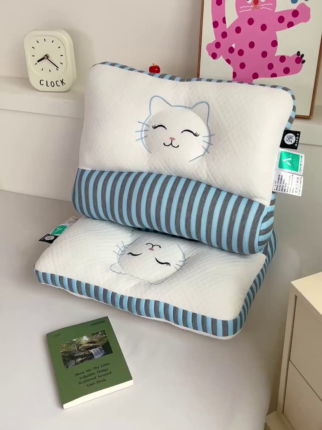91家纺网 家纺一手货源 找家纺 卓昌枕芯 2025新款学生情侣笑脸猫护颈枕枕头枕芯 笑脸猫-蓝