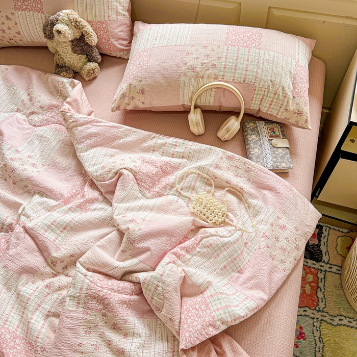 91家纺网 家纺一手货源 找家纺 一比一家纺 2025新款云感皱皱纱简单款夏被夏凉被空调被四件套 百福粉