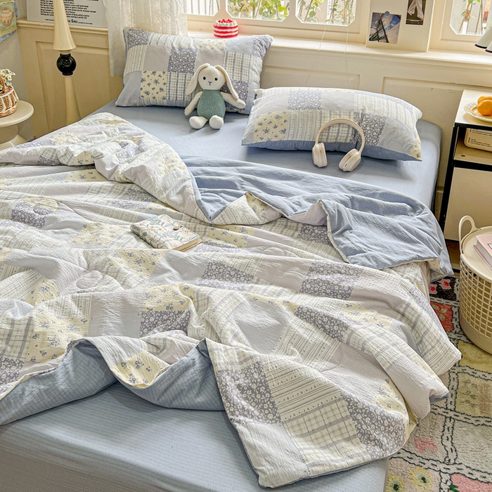 91家纺网 家纺一手货源 找家纺 一比一家纺 2025新款云感皱皱纱简单款夏被夏凉被空调被四件套 百福兰