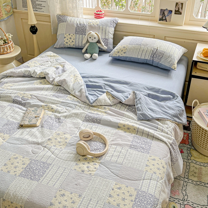 91家纺网 家纺一手货源 找家纺 一比一家纺 2025新款云感皱皱纱简单款夏被夏凉被空调被四件套 百福兰