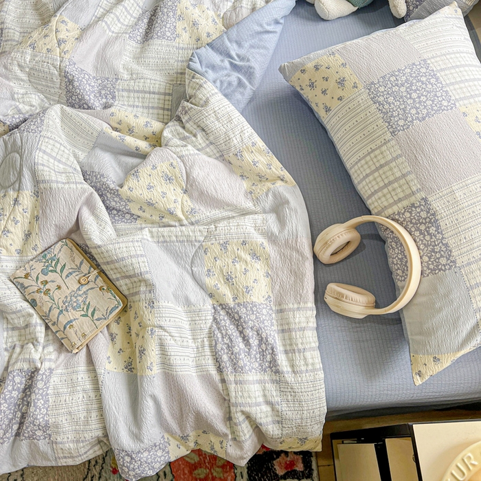 91家纺网 家纺一手货源 找家纺 一比一家纺 2025新款云感皱皱纱简单款夏被夏凉被空调被四件套 百福兰