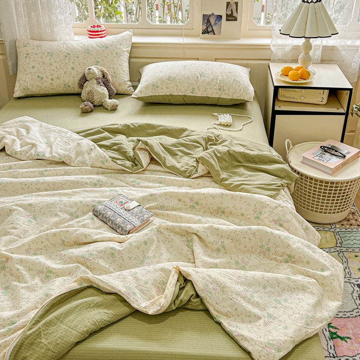 91家纺网 家纺一手货源 找家纺 一比一家纺 2025新款云感皱皱纱简单款夏被夏凉被空调被四件套 薄荷微凉