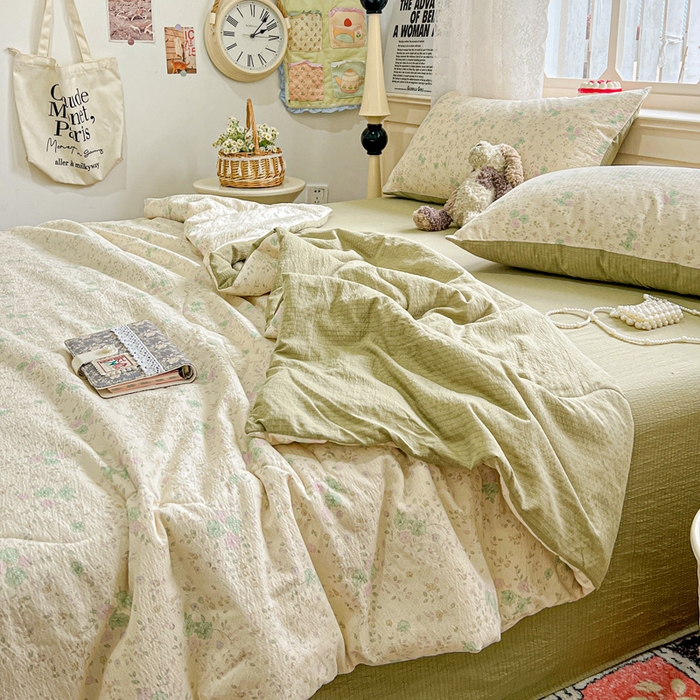 91家纺网 家纺一手货源 找家纺 一比一家纺 2025新款云感皱皱纱简单款夏被夏凉被空调被四件套 薄荷微凉