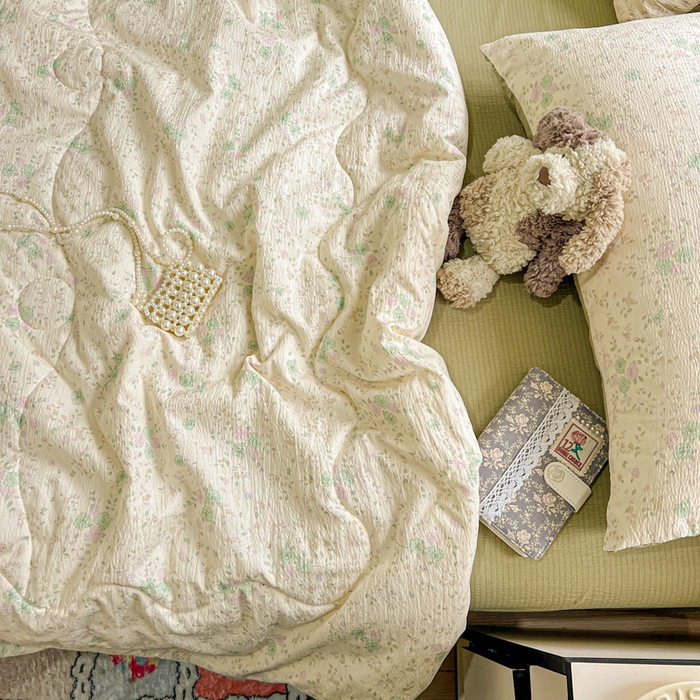 91家纺网 家纺一手货源 找家纺 一比一家纺 2025新款云感皱皱纱简单款夏被夏凉被空调被四件套 薄荷微凉