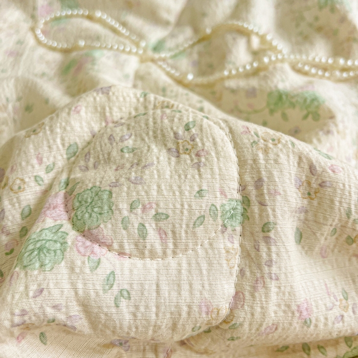 91家纺网 家纺一手货源 找家纺 一比一家纺 2025新款云感皱皱纱简单款夏被夏凉被空调被四件套 薄荷微凉